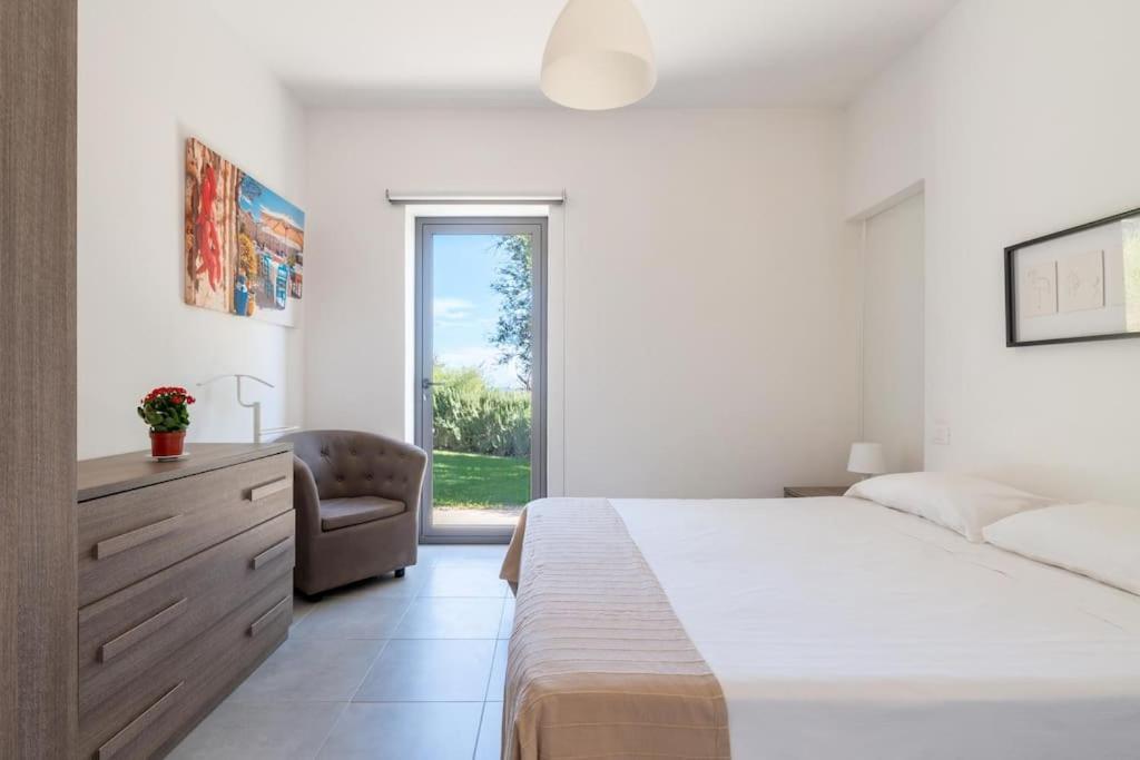 Villa Pettegola Tenuta Il Cavaliere Di Italia Noto- Vista Mare Mini Piscina Idromassaggio Esterno foto