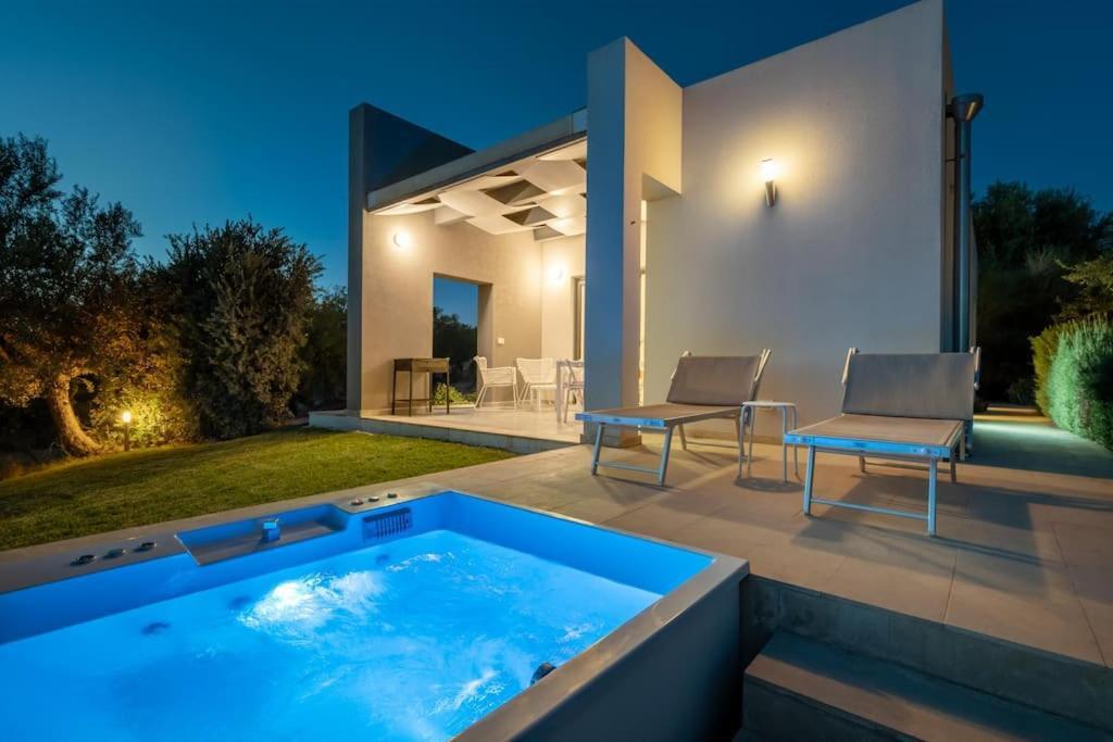 Villa Pettegola Tenuta Il Cavaliere Di Italia Noto- Vista Mare Mini Piscina Idromassaggio Esterno foto